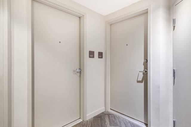 1010 sw 2nd ave 1608, photograph 4