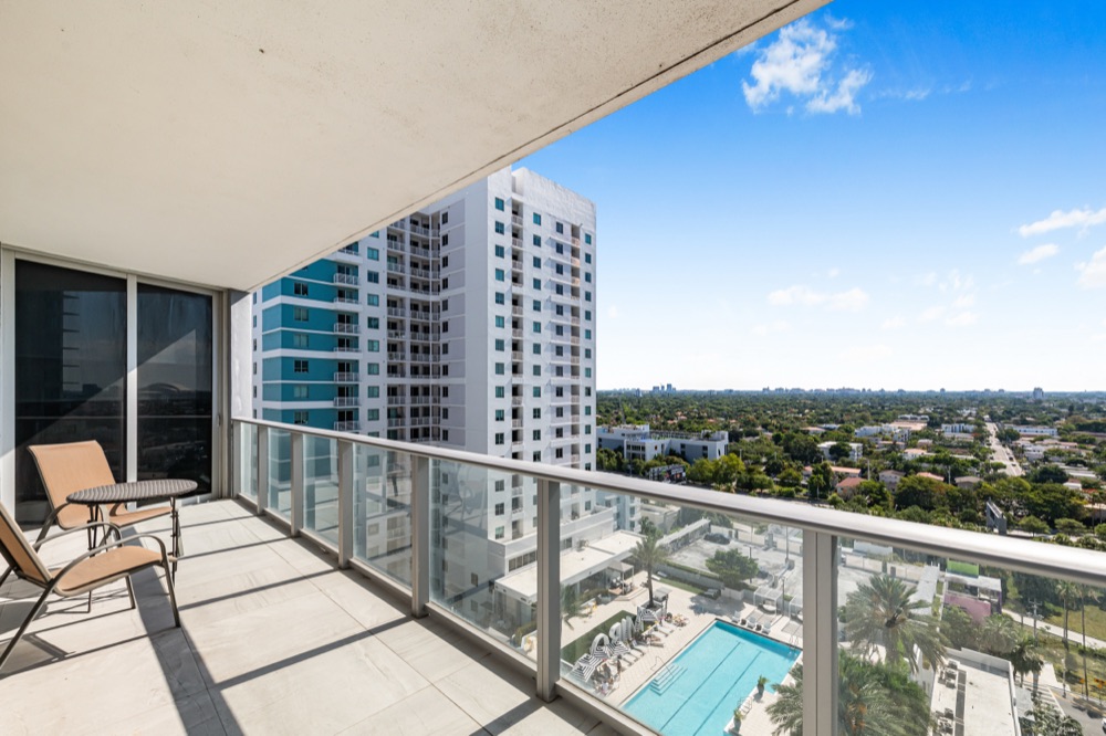 1010 sw 2nd ave 1608, photograph 20