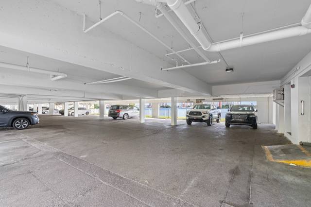 1170 ne 191st st 35, photograph 26